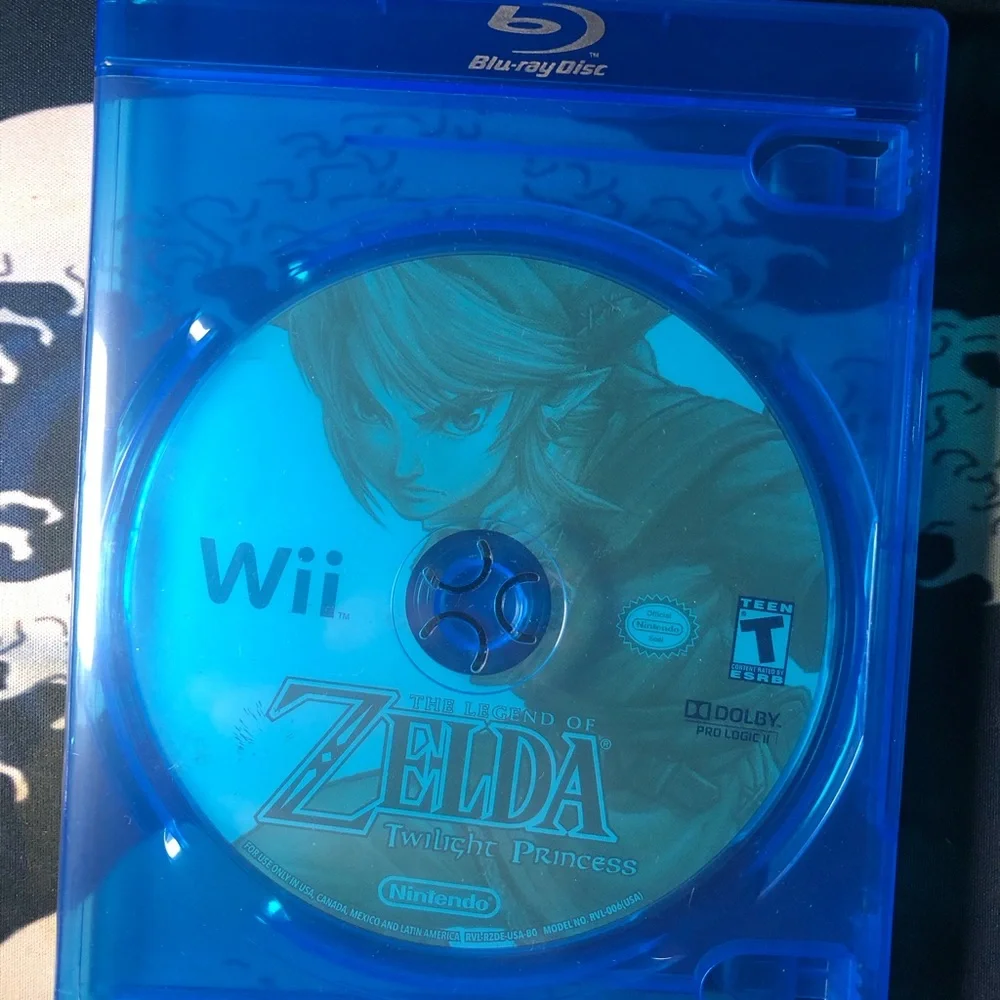 Nintendo Wii The Legend of Zelda Twilight Princess game disc